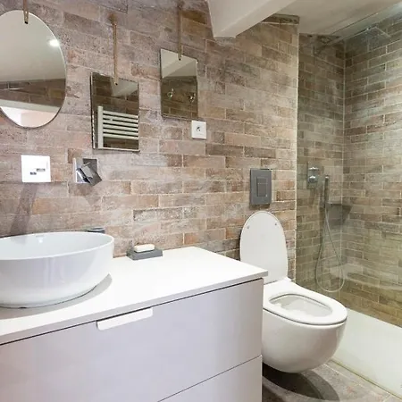 Le Safranier Emy Apartment